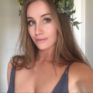 Meet your Posher, Lizzy